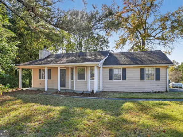 3713 Red Rose Ct, Loganville, GA 30052