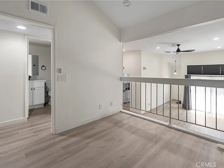 1532 Windsor Ln — Photo 13