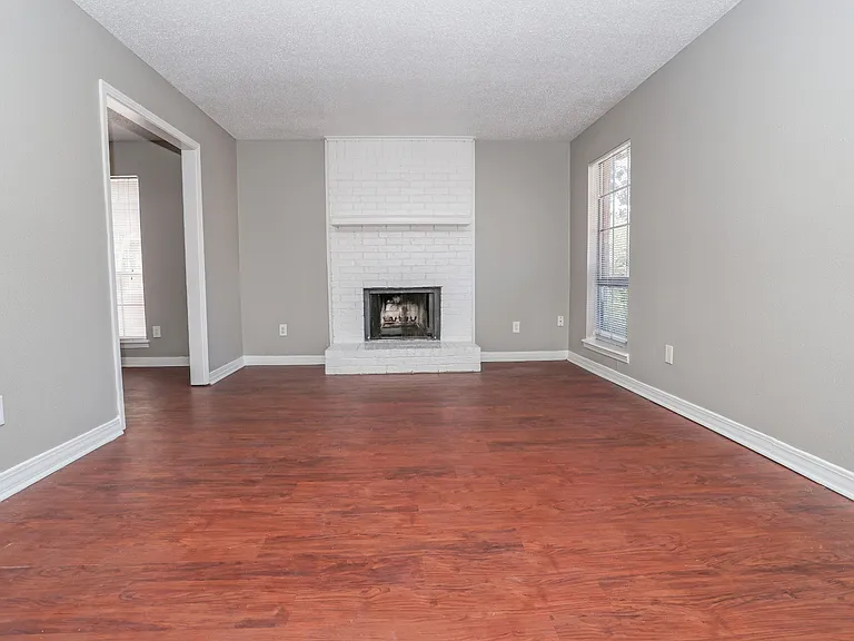 Magnolia Apartments — Photo 23