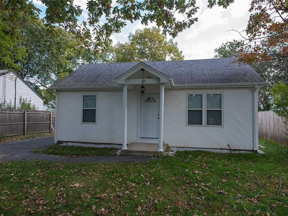 1st image of 164 Lake Dr
