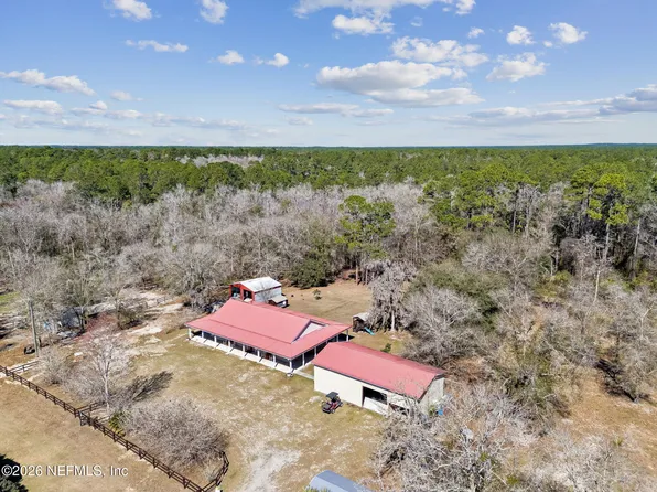 4564 CRAZY HORSE Avenue #B, Middleburg, FL 32068