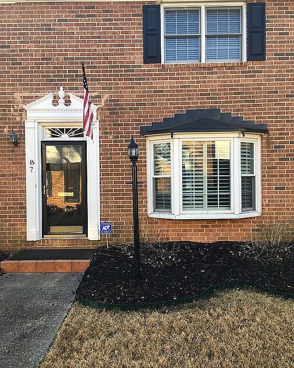 2nd image of 6520 Roswell Rd Unit 87