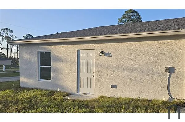 Building Photo - 3819 3rd St W