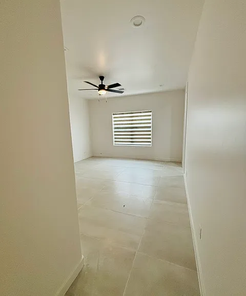 12825 Middlesbrough Ave — Photo 15