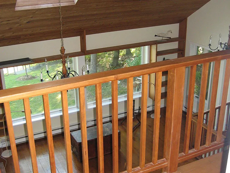 Non-vent-able skylights