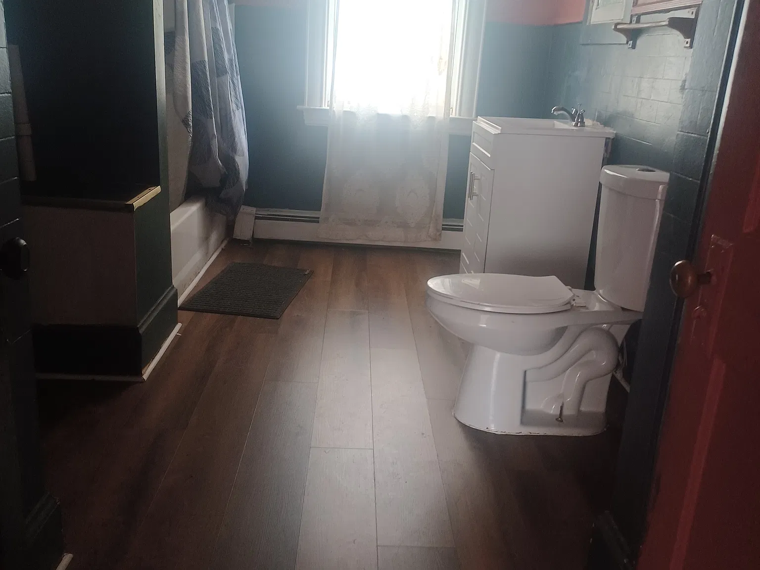 210 Ash St — Photo 3