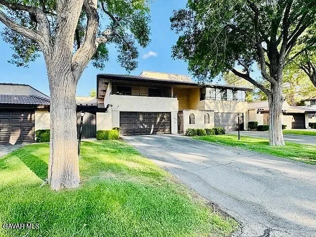 40040 Bluebird Ln — Photo 3