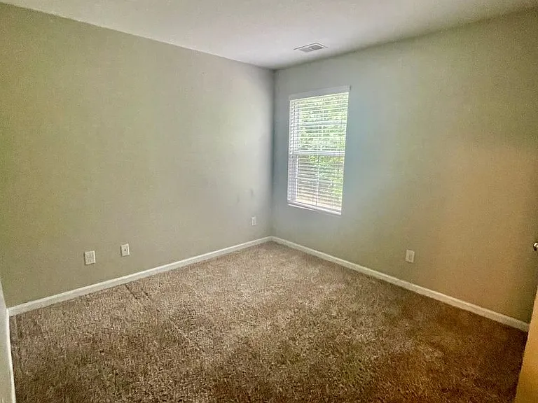 1214 Oak Haven Dr — Photo 12