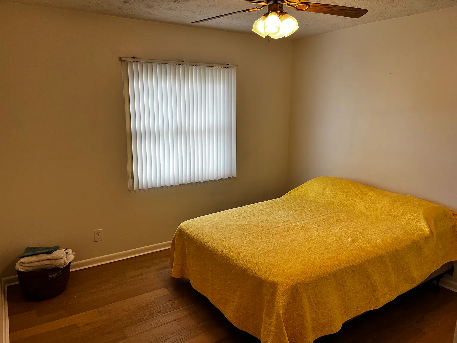 2 bed, 1223 sqft, $2,600 — Photo 1