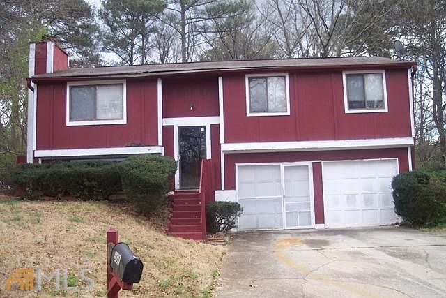 1st image of 501 Village Square Ct