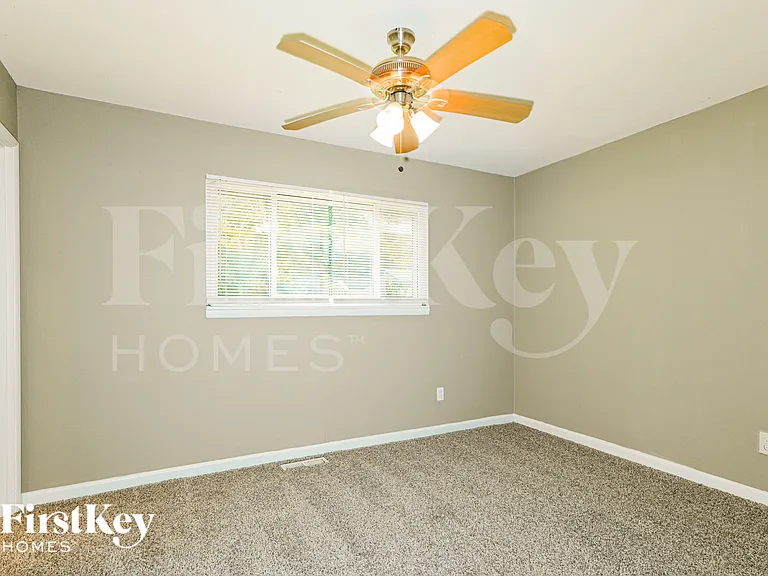 12543 Missouri Bottom Rd — Photo 9