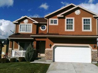 521 E Apple Blossom Dr, Pleasant Grove, UT 84062