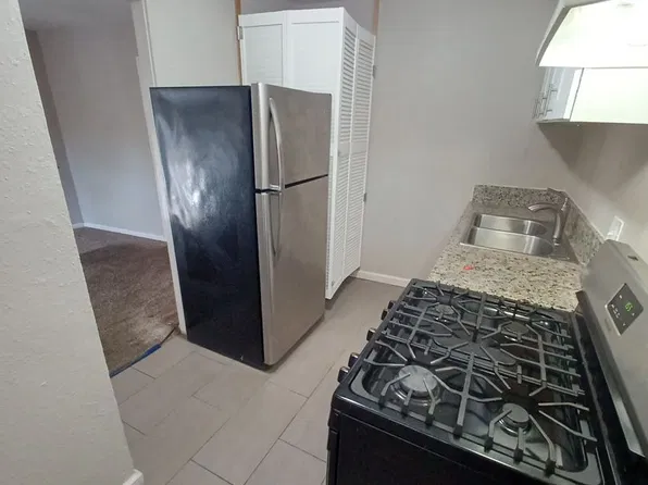 Sacramento Ave. Apartments, 1220 Sacramento Ave APT 10, West Sacramento, CA 95605