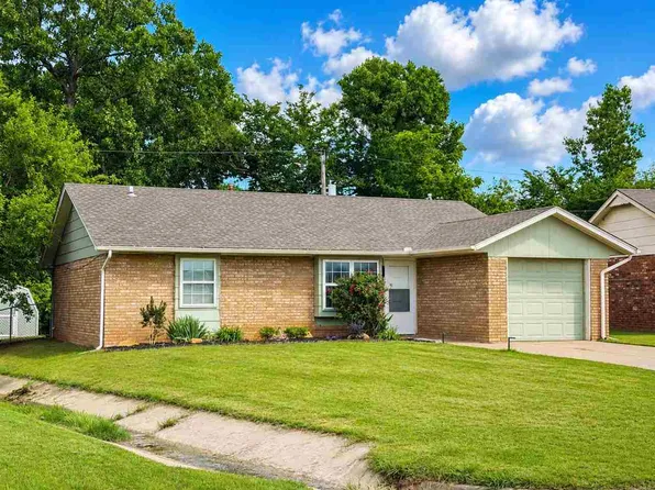 2724 N Park Dr, Stillwater, OK 74075