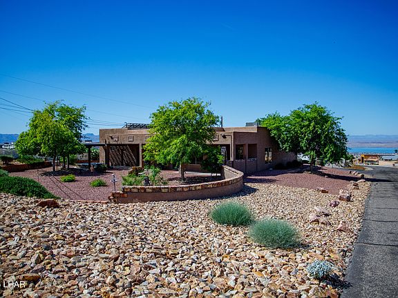 3rd image of 3870 Canyon Cove Dr