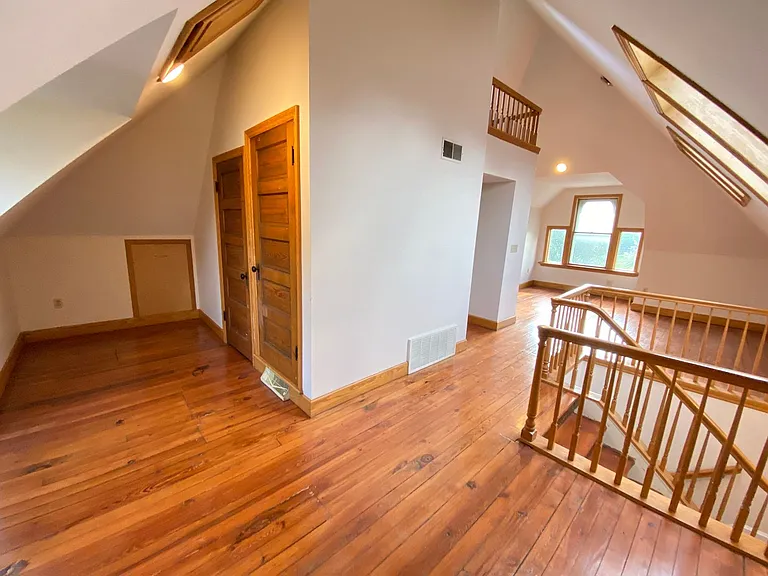 629 Dennison Ave — Photo 10