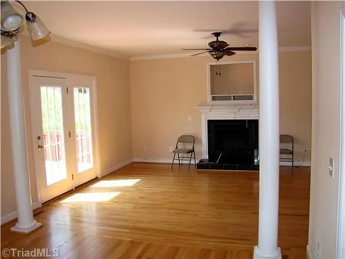 3410 Willow Wind Dr — Photo 4