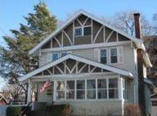 17 Cheriton Rd, Quincy, MA 02170
