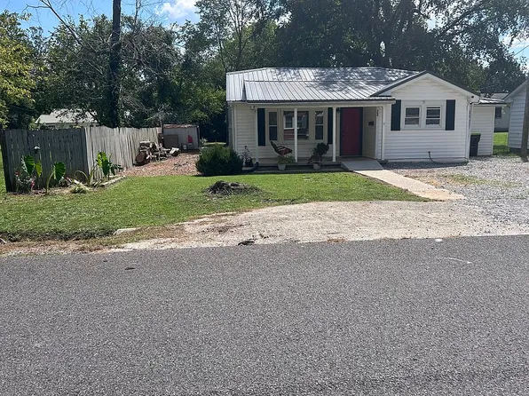 304 E 13th St, Benton, KY 42025