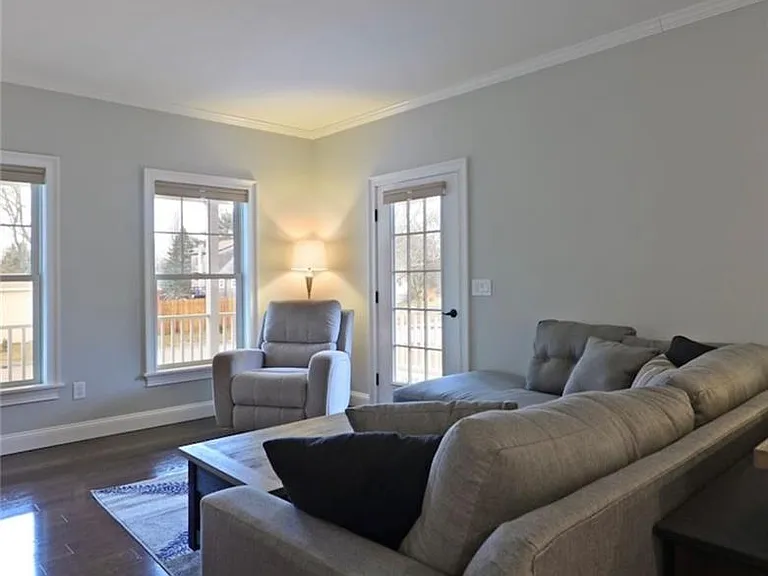13 Arnold Ave #1 — Photo 14