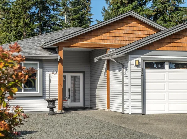 100 McPhedran Rd #13, Campbell River, BC V9W 5P4