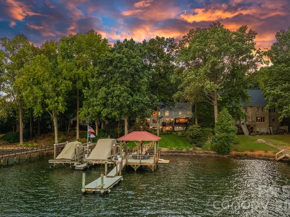 16141 Weatherly Way, Huntersville, NC 28078