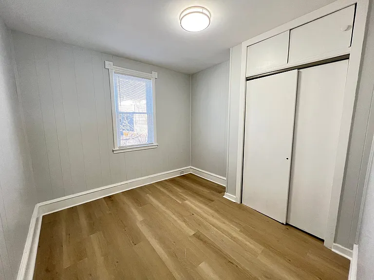 1536 S Bailey St — Photo 16