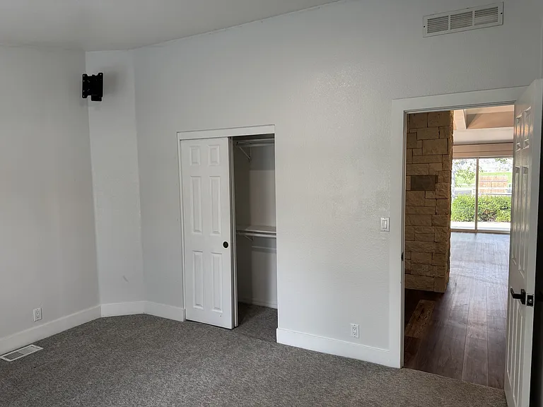3171 E Horse Thief Dr — Photo 10