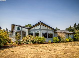 19421 Cokeron Dr, Oregon City, OR 97045
