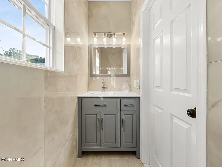 41 Tall Oaks Ct — Photo 13