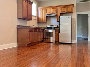 3127 Banks St #B, New Orleans, LA 70119