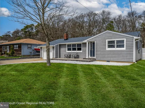 1224 Pensacola Rd, Forked River, NJ 08731