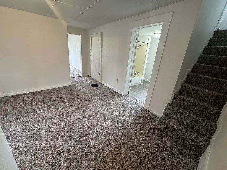 845 Moxahala Ave — Photo 5