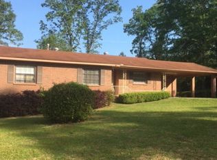 53 Oakcrest Rd, Laurel, MS 39440