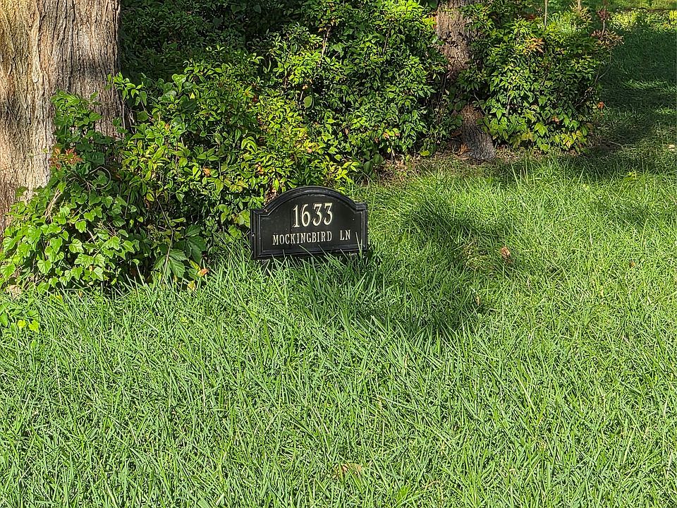 1st image of 1633 Mockingbird Ln