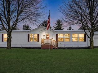13633 Iris Ln, Cedar Springs, MI