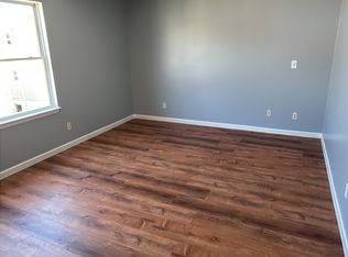 488 S 19th St Floor 2, Newark, NJ 07103