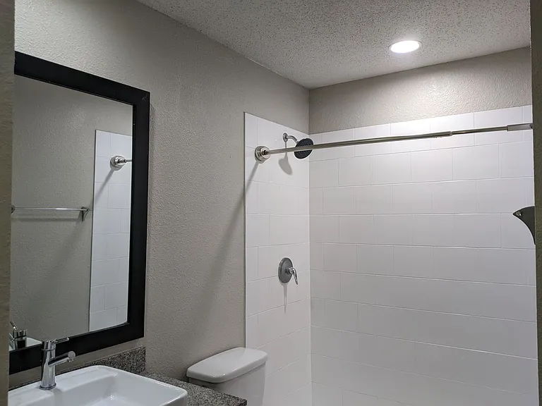 Terrain Apartments — Photo 8