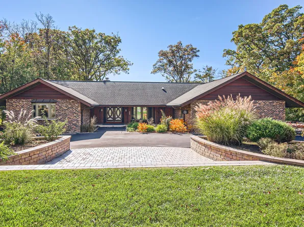 665 Fairway Ln, Frankfort, IL 60423