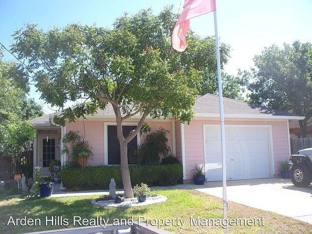 1st image of 113 Amelia Ct