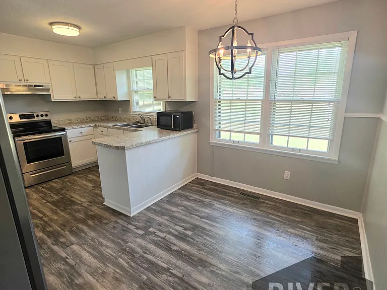 1233 Ridge Dr — Photo 17