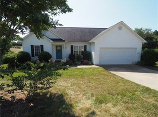 4720 Powder Horne Ln, Conover, NC 28613