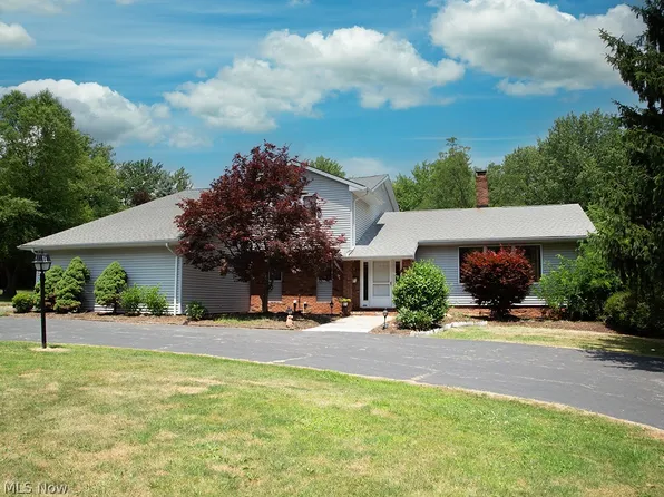 29399 Bryce Rd, Pepper Pike, OH 44124