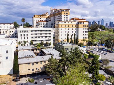 627 Coronado Ter, Los Angeles, CA, 90026