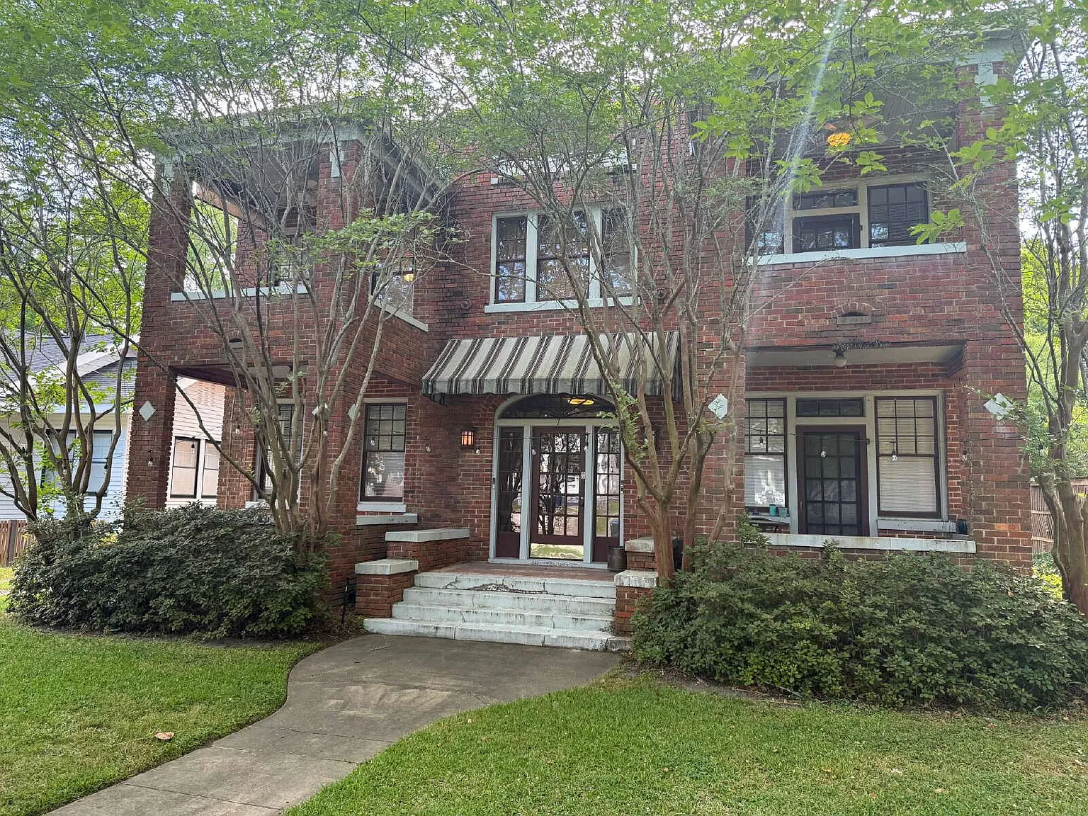 1 bed, 1.0 bath, $1,000 — Photo 1