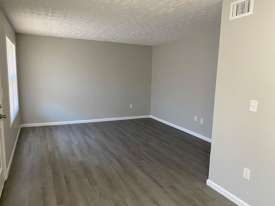 1st image of 1170 Hollywood Dr #687