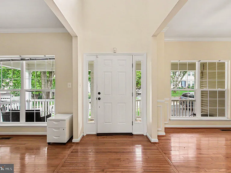 15812 Ibsen Pl — Photo 4