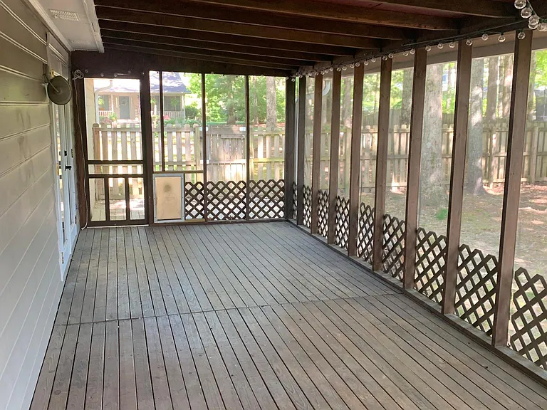 4 Sugarloaf Ln — Photo 21