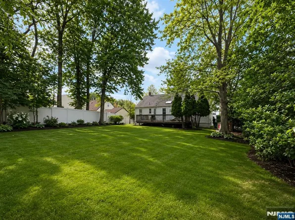 1103 Korfitsen Rd, New Milford, NJ 07646