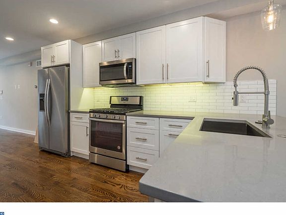 2nd image of 2027 Christian St #1